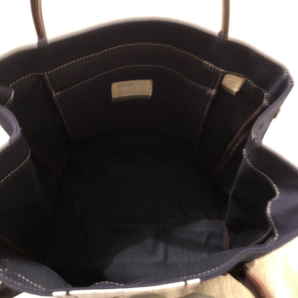 Large tote - Picture 4 of 8